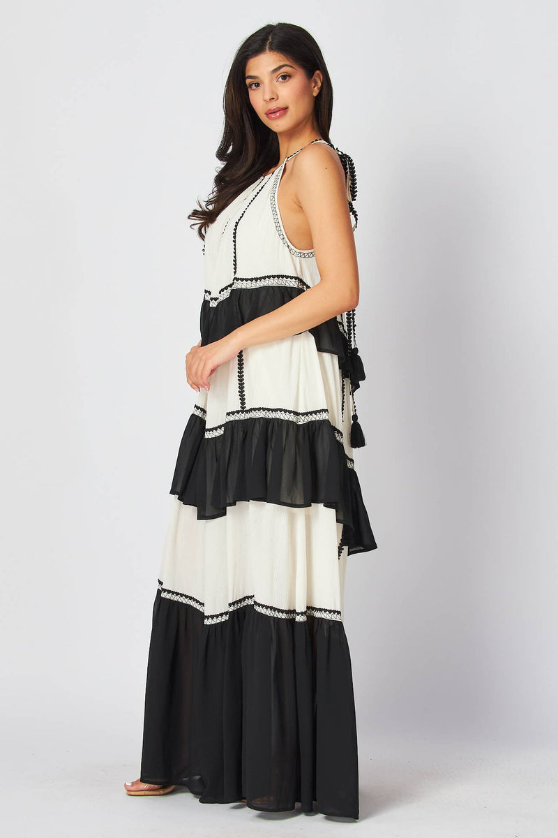 Black and White Tiered Striped Halter Color Block Maxi Dress Large Black and White Tiered Striped Halter Color Block Maxi Dress Large