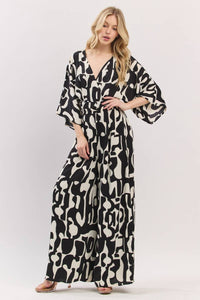 Black and White Geometric Print 3/4 Kimono Sleeve V- Neck Jumpsuit | B I G H I T Fashion