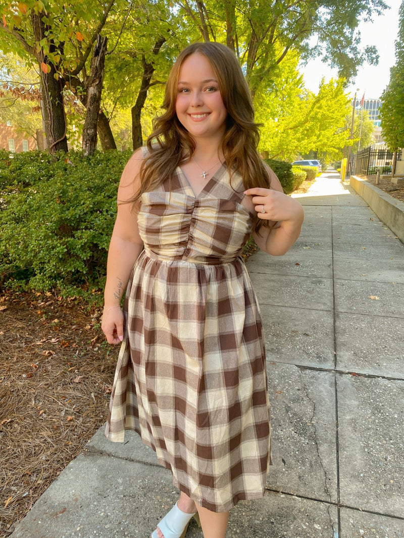 Brown Plaid Checkered V-Neck Ruched Bodice Midi Dress Medium