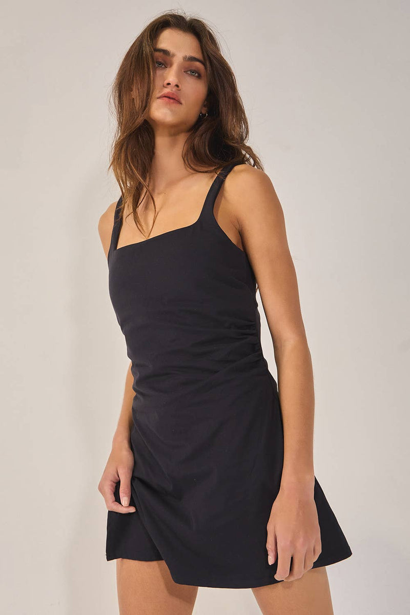 Cutout Back Sporty Dress Built-in Shorts Cutout Back Sporty Dress Built-in Shorts