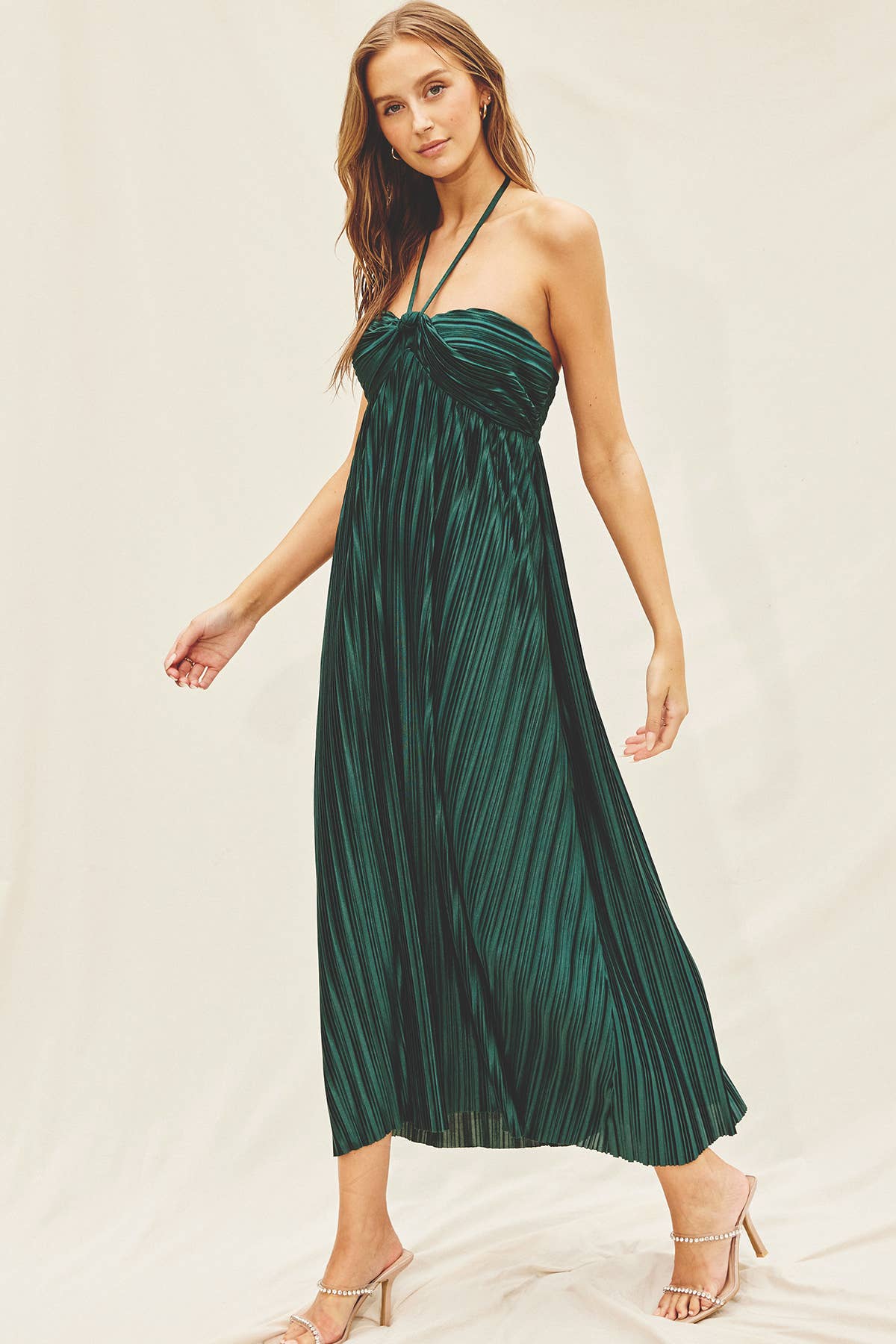 Deep Emerald Green Pleated Halter Neck Maxi Dress Deep Emerald Green Pleated Halter Neck Maxi Dress