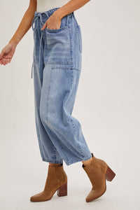 DENIM MID-WAIST DRAWSTRINGS BARREL JEANS: LT.WASH | Bluivy