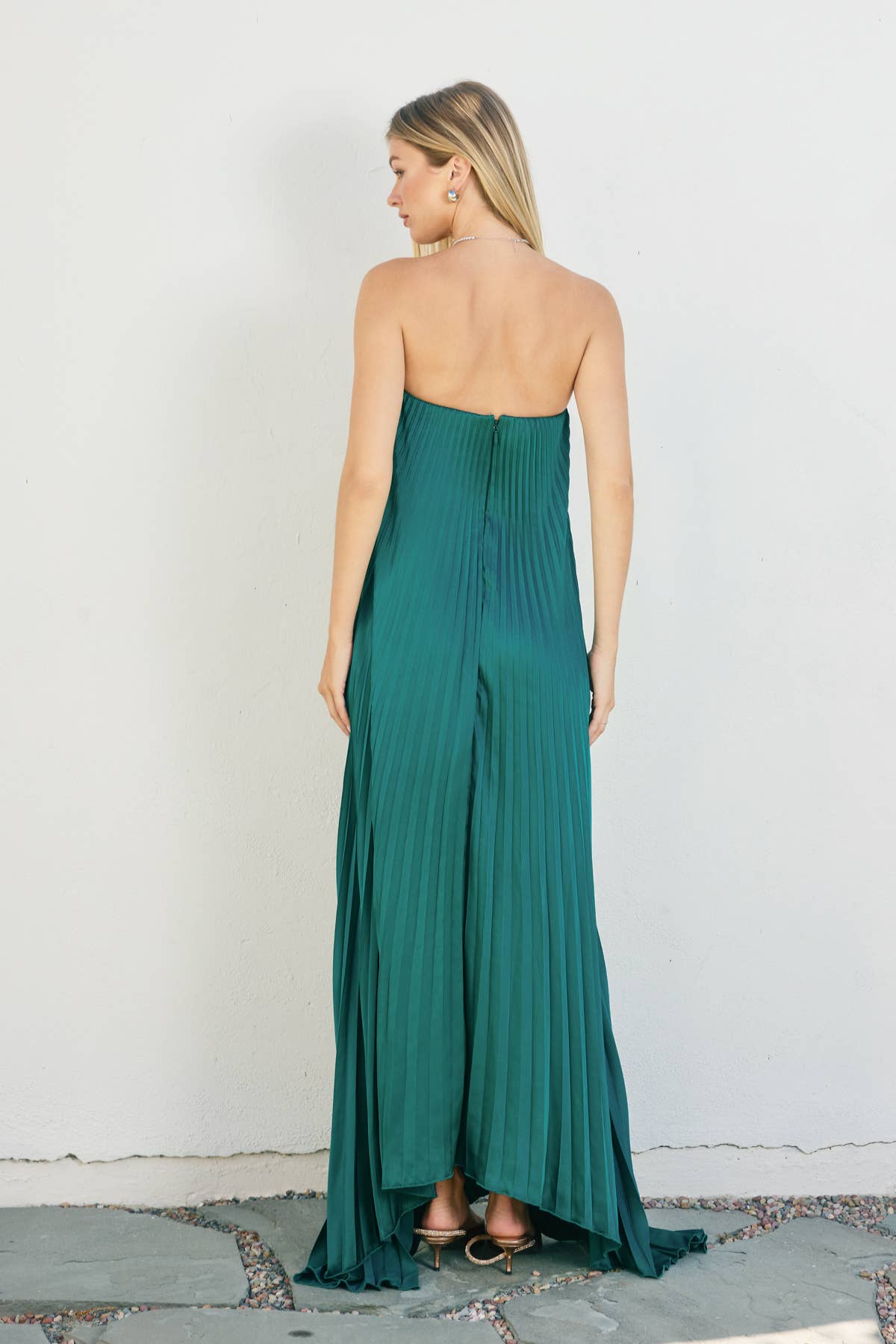 Emerald Green Moonglade Pleated Maxi Column Dress | Dress Forum