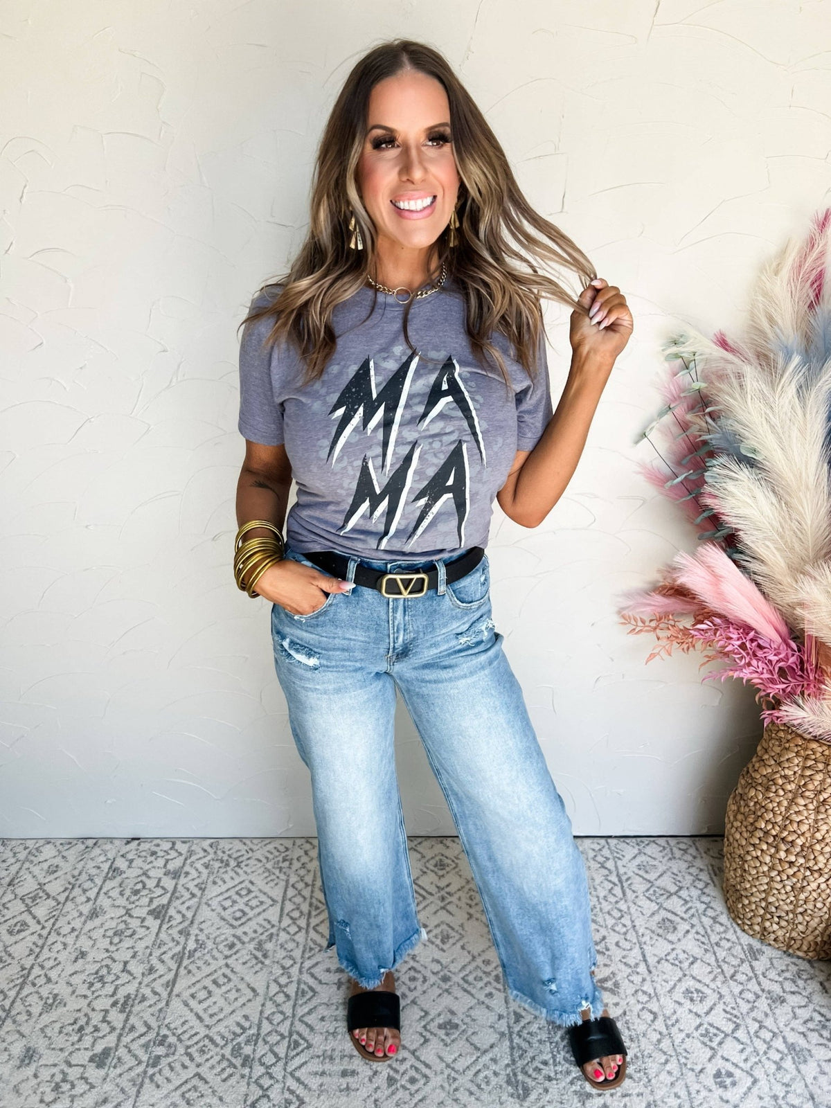Mama Electric Tshirt | Pierce + Pine