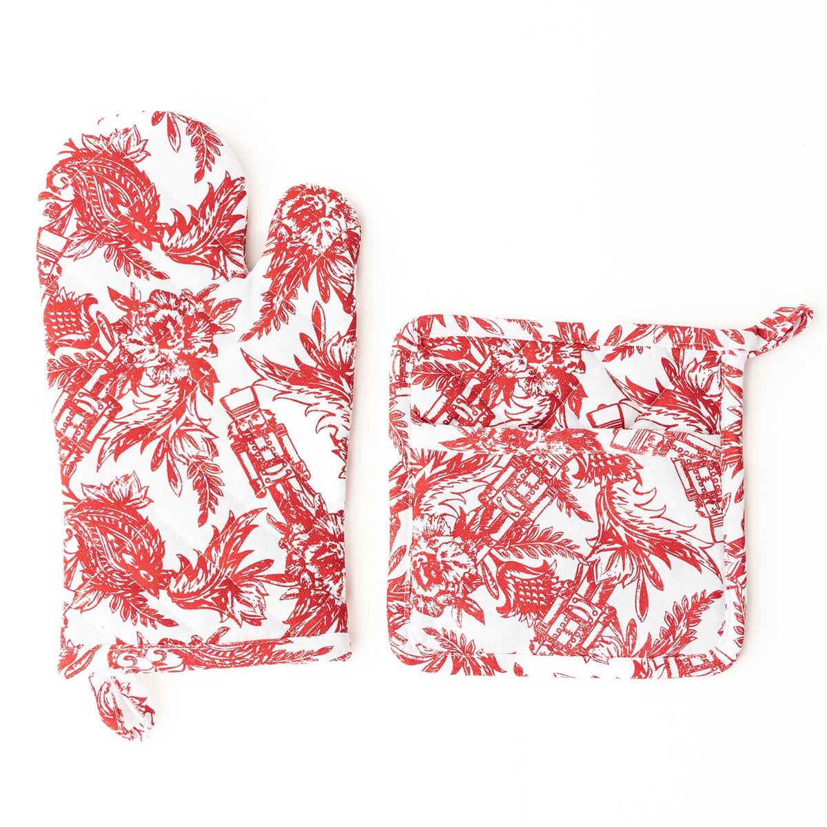 Nutcracker Toile Oven Mitt Set | 8 Oak Lane