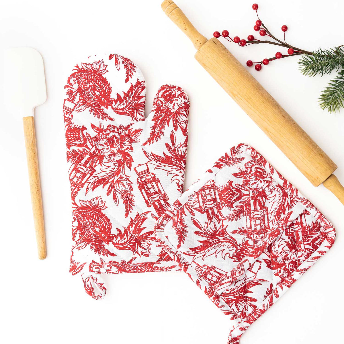 Nutcracker Toile Oven Mitt Set | 8 Oak Lane