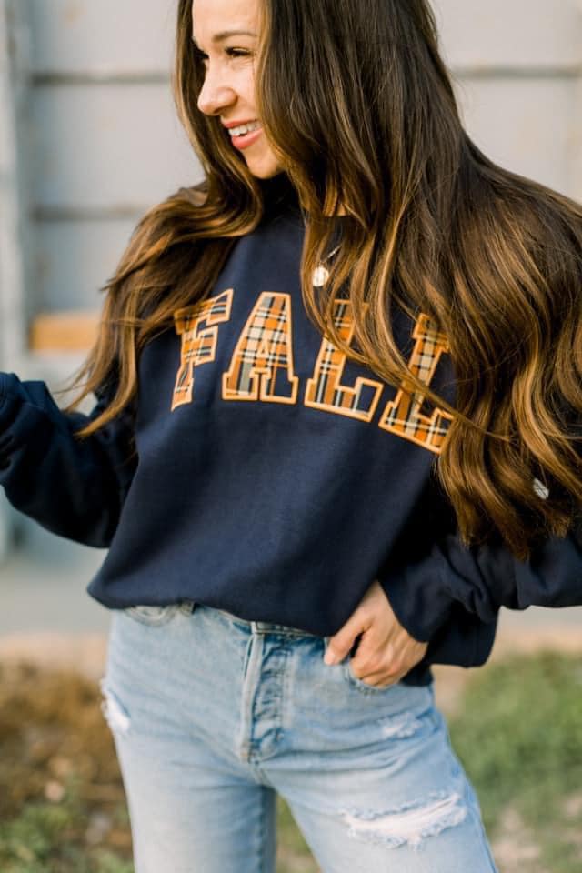 PLAID FALL NAVY SWEATSHIRT | Sissy Boutique