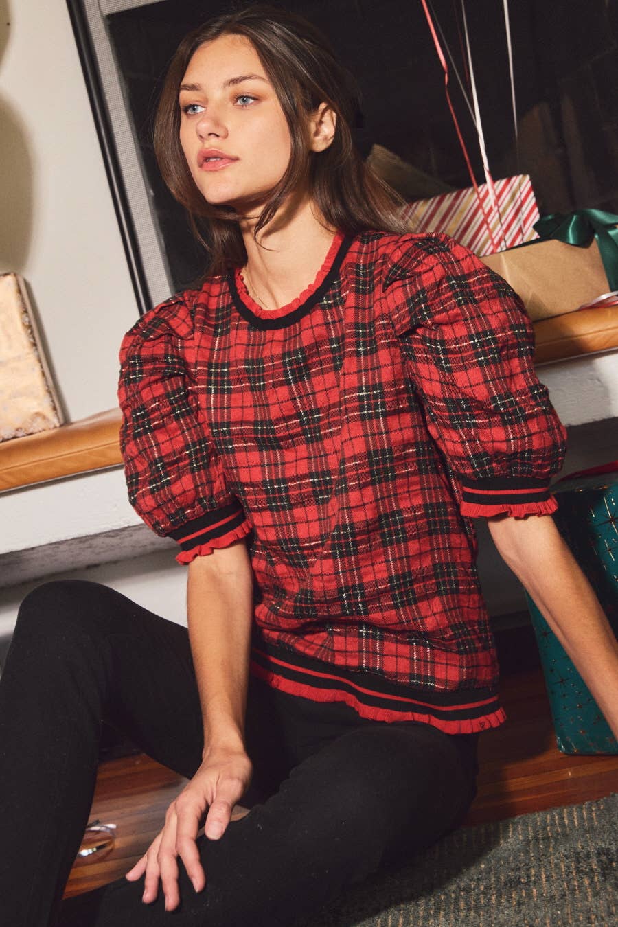 Red and Black Plaid Puff Sleeve Knit Top | Oddi