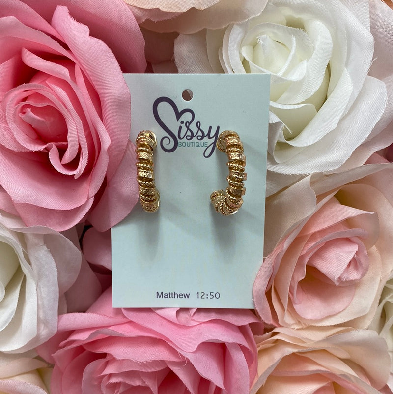 TEXTURED TWISTED HOOPS-Sissy Boutique-Sissy Boutique
